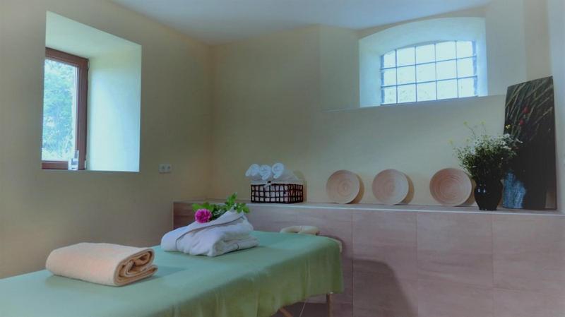 Kowalowe Skaly Spa&More Hotel Jelenia Góra Екстериор снимка